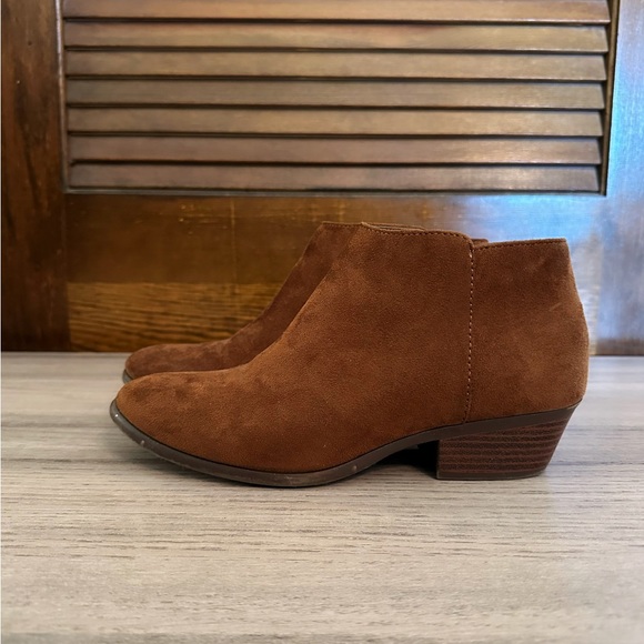 Ankle Booties - Picture 5 of 8